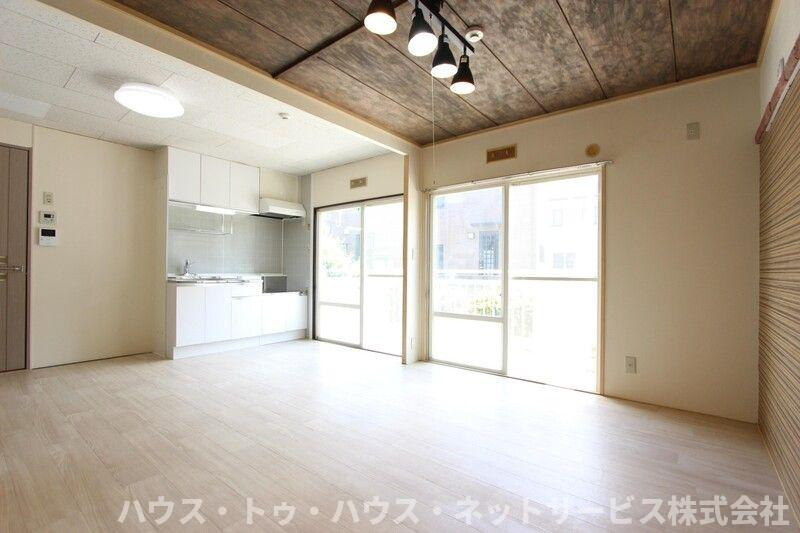 ジュネスコーポB棟のその他