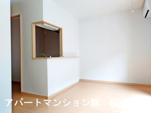 雫（しずく）の居間・リビング