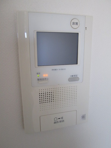 ライオンズクオーレ東京三ノ輪シティゲートのセキュリティ|モニター付きインターホン