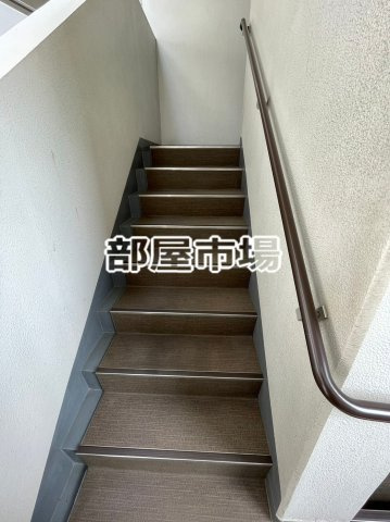 ライオンズクオーレ東京三ノ輪シティゲートのその他共用部分|共用階段
