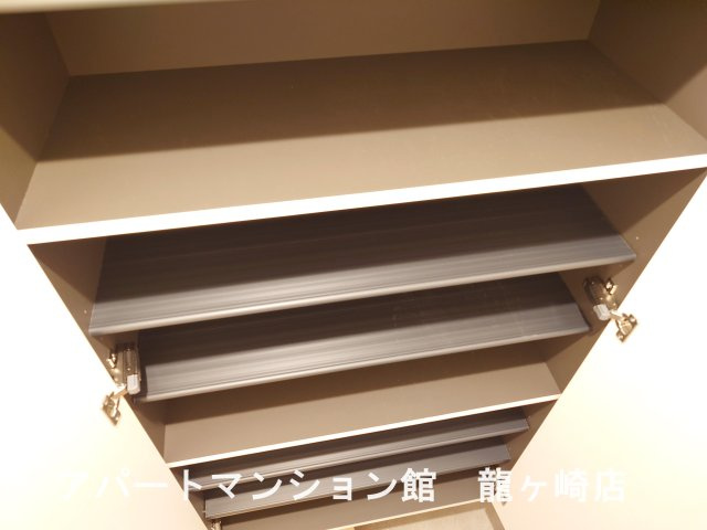 ポスト　フォルトナートＢの収納