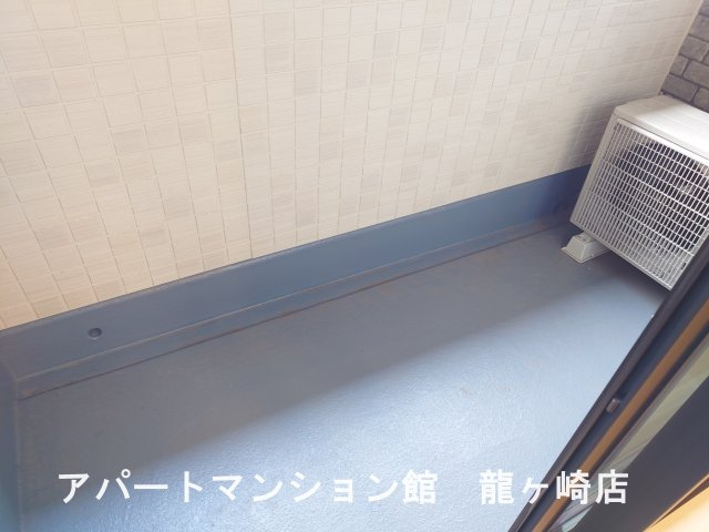 ポスト　フォルトナートＢのバルコニー