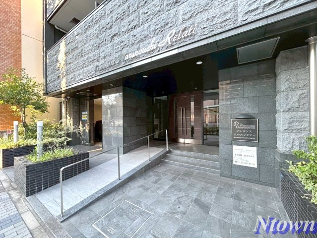【エントランス】 | プレサンス丸の内リラティ | 毎日通るエントランスはこのようになっています