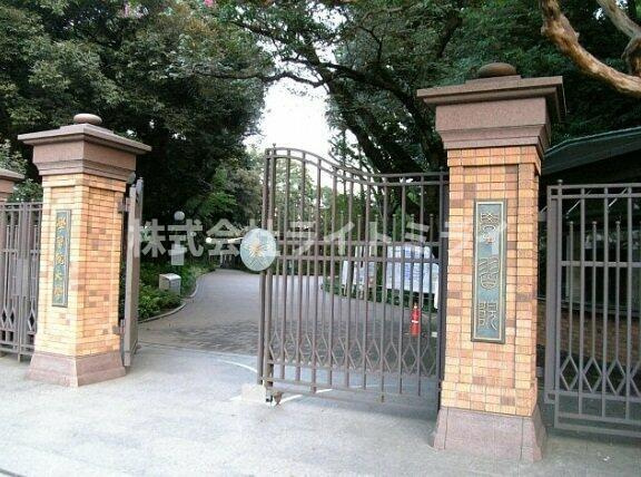 Ｔｈｅ　Ｗｅｌｌ　Ｍｅｊｉｒｏのエントランス|学習院大学まで1,010m 