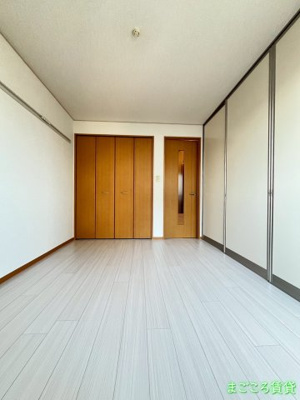 【洋室】 | グランシャリオⅡ棟