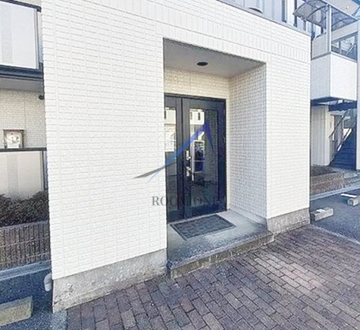 アムール大倉山　A棟のエントランス|エントランスです。