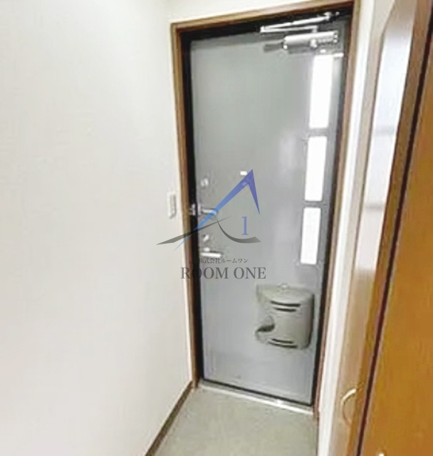 アムール大倉山　A棟