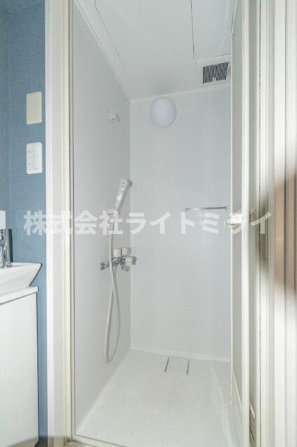 第一ななコーポのシャワールーム| 
