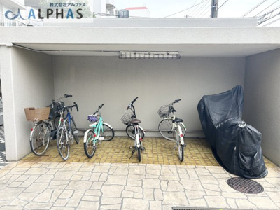 【その他】 | シャンボール舞子 | ■駐輪場が屋根付きなので雨から自転車を守ります♪