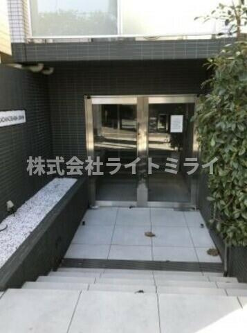 ビーシティ高田馬場アリビエのロビー| 
