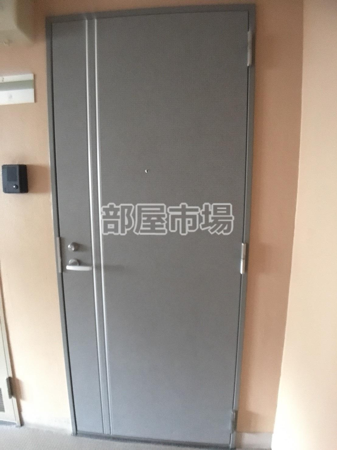 サンハイツ浅草の玄関