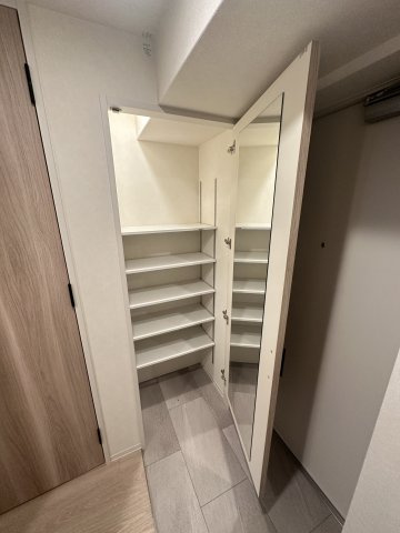 アーバネックス東梅田の収納