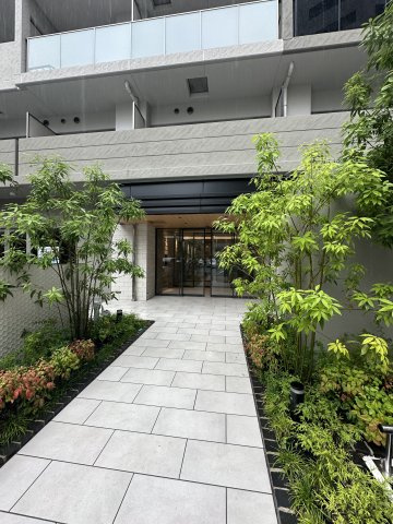 アーバネックス東梅田のエントランス