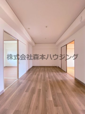 【居間・リビング】 | 　奥野マンション | 使いやすいリビングです