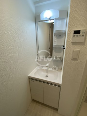 S-RESIDENCE大阪九条Northの独立洗面台|S-RESIDENCE大阪九条North（エスレジデンス大阪九条ノース）　独立洗面台