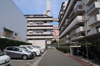 【駐車場】 | 東灘ロイヤルマンション