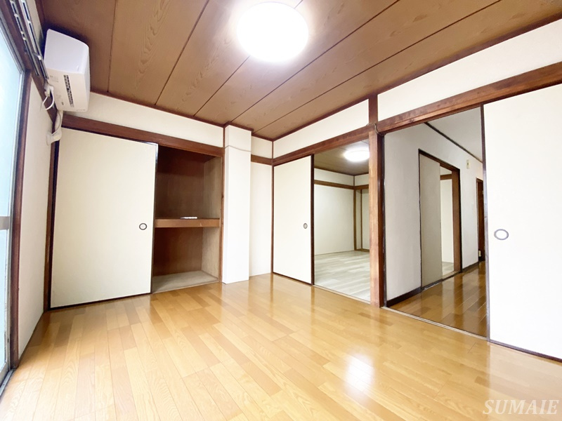 佐々木マンションの寝室|6帖の洋室です☆