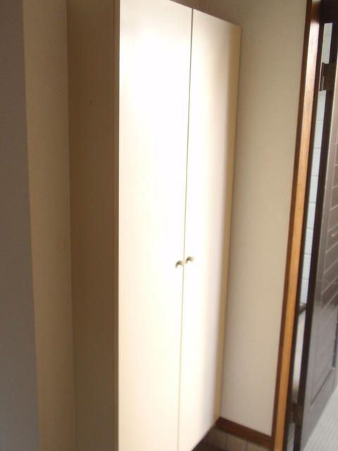 かいど荘の玄関