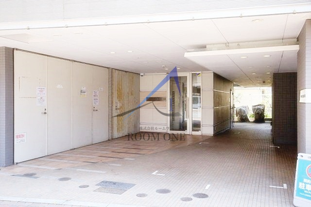 ドルチェ東京府中・弐番館のエントランス|エントランスです。