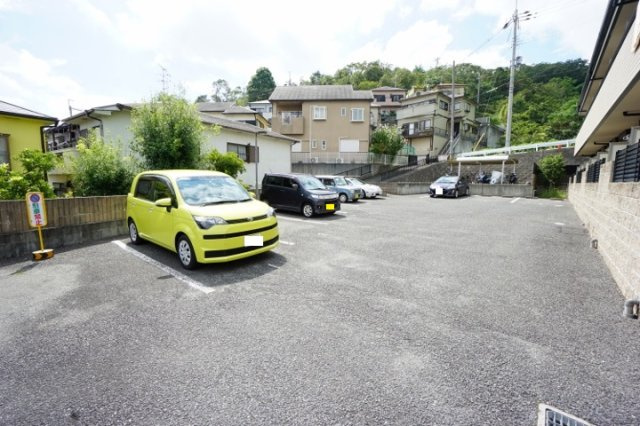 【駐車場】 | アビタシオン奈佐原A棟