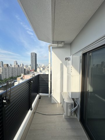 Alivis桜川のバルコニー