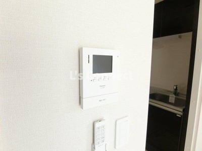 【セキュリティ】 | エンプレスツリー | 突然の来客もＴＶモニターホンでしっかり確認。