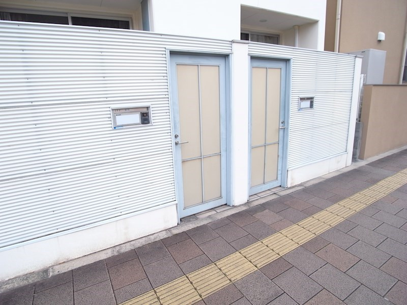 西宮市北口町の賃貸マンションの外観