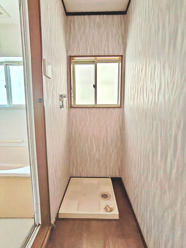 戸建 門真市小路町２丁目のランドリースペース