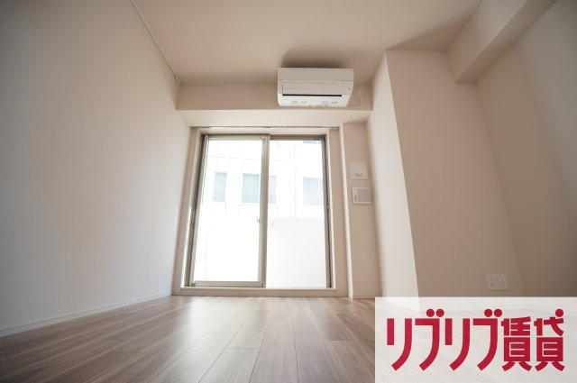 プライムメゾン千葉新町の居間・リビング