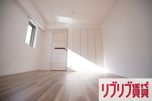 プライムメゾン千葉新町の居間・リビング
