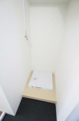 【設備】 | グレイス蒲田 | 洗濯機置き場です