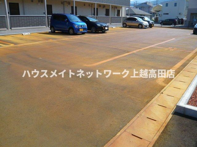 マウント.ナンバ　オータムの駐車場|消雪付駐車場