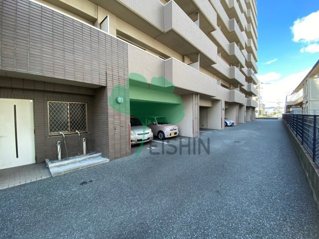 カマラード吉塚