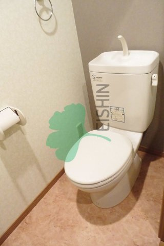 第17川崎ビルのトイレ|清潔感のあるトイレです。