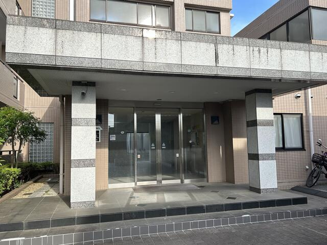 リーブル北小金のエントランス