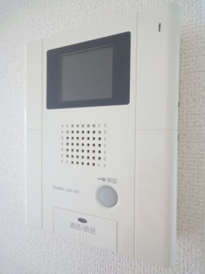 【セキュリティ】 | エスポアメゾンⅡ | モニター付きインターホンです