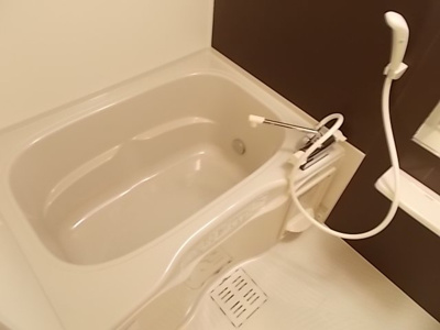 【浴室】 | エスポアメゾンⅡ | ゆったり過ごせるお風呂です