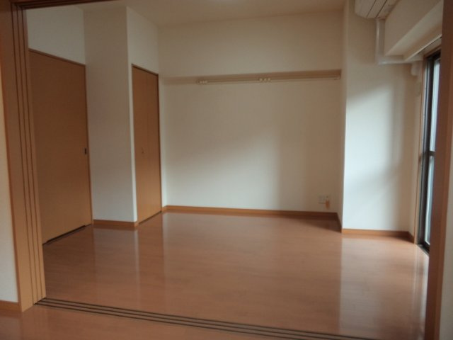 スカイコート巣鴨の寝室