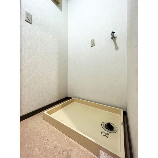 【設備】 | ﾗｲｵﾝｽﾞﾏﾝｼｮﾝ大分駅南 | 室内洗濯機置場