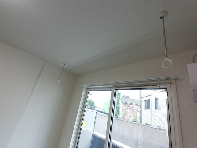 D-ROOM歌川町のその他|雨の日も安心室内物干２部屋付いてます。