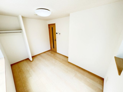 【居間・リビング】ガーデンヒルズ本牧町