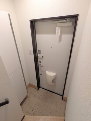 玄関※クリーニング前