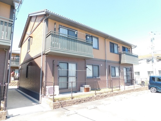ピュア　B棟