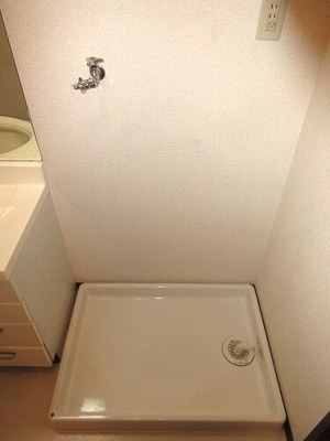 【設備】 | ライオンズマンション浮間公園 | 室内洗濯機置き場