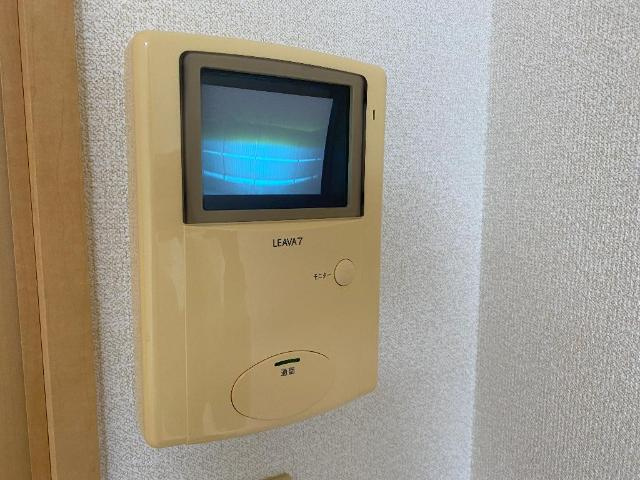 シャトレーン幸世館の内装|カメラ付インターホン