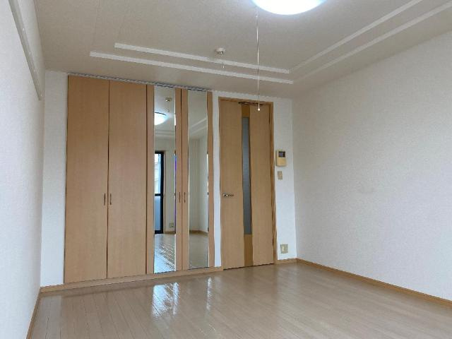 シャトレーン幸世館の内装|洋室