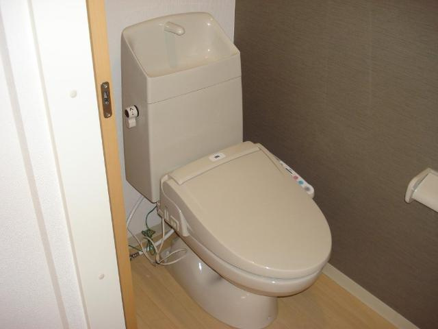 グリーンコートのトイレ|シャワー付トイレ