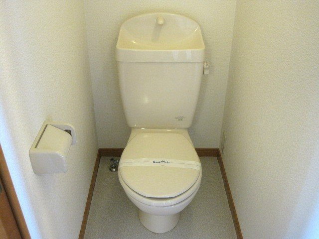 レオパレスＢｌｕｅＲｏｓｅ三島の居間・リビング