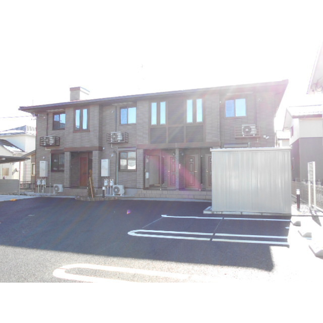 瑞穂市稲里のアパート