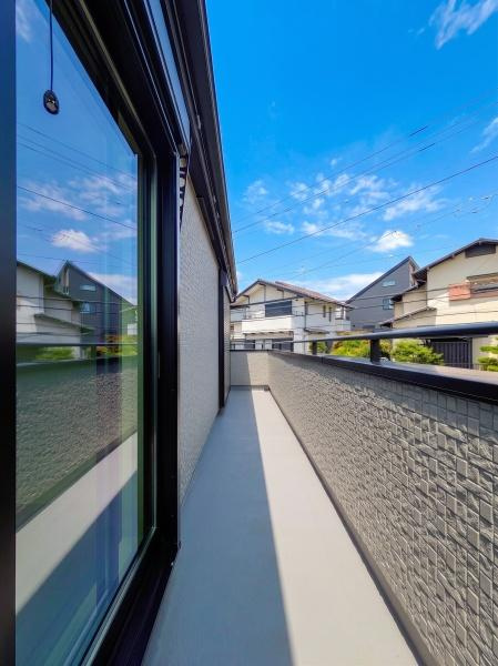 横浜市栄区本郷台３丁目の新築一戸建のバルコニー|陽当り良好のバルコニー！
風通しもよく気持ちいいです